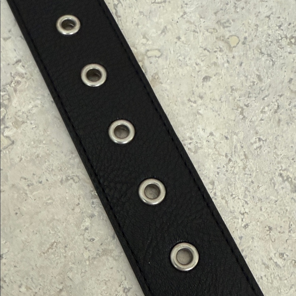 Elegant Black Double Ring Women's Belt - Picture 2 of 2